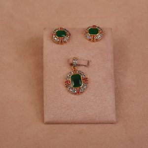 Pendant Set