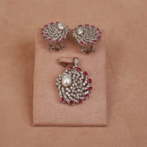 Pendant Set