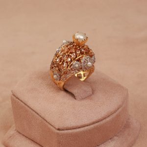 Alternative view of Ring