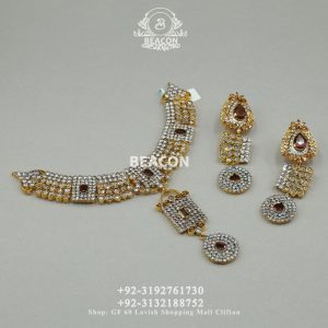 Alternative view of DESIGNER Wear