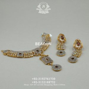 DESIGNER Wear