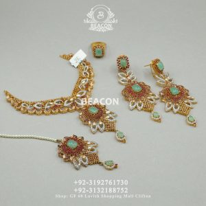 DESIGNER Wear