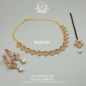 Alternative view of Necklace Sets