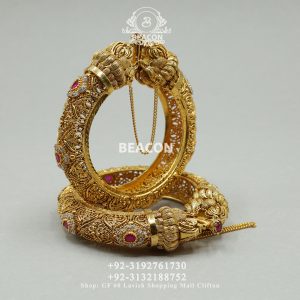 Alternative view of Bangles