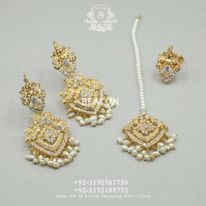 Alternative view of Earrings Teeka