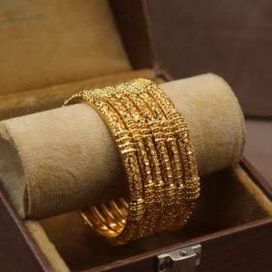 Alternative view of Hyderabadi Jewellery