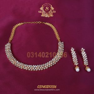 Alternative view of Necklace Sets